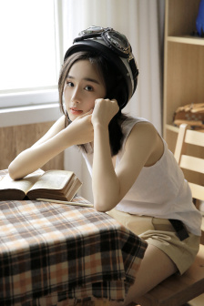 女邻居2